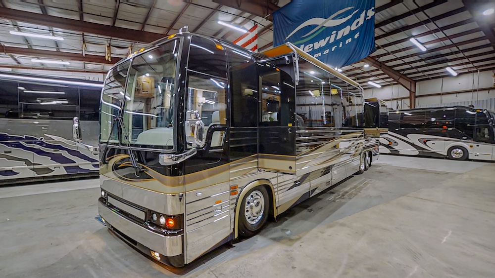 2004 Prevost Royale XLII For Sale