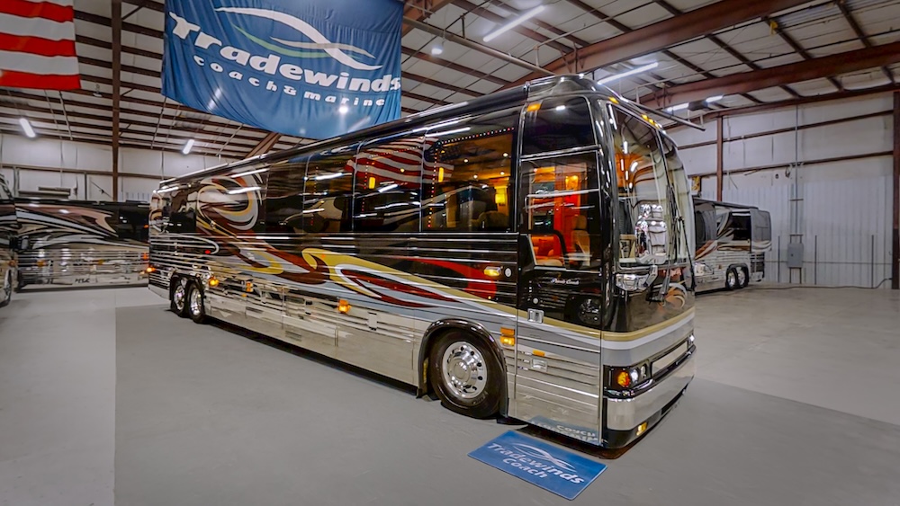 2004 Prevost Royale XLII For Sale