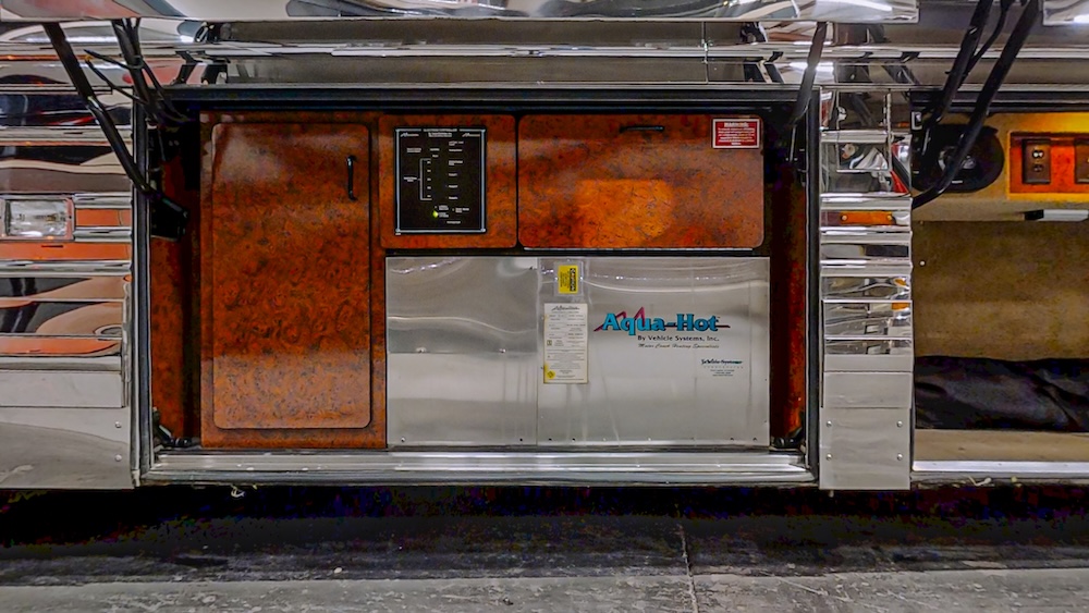 2004 Prevost Royale XLII For Sale