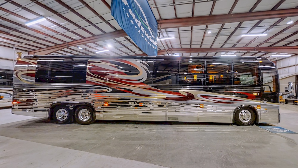 2004 Prevost Royale XLII For Sale