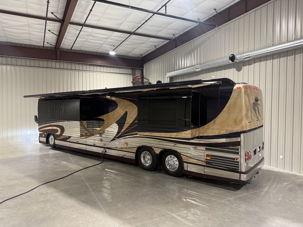 204 Prevost Vision XLII For Sale