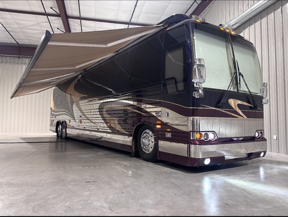 204 Prevost Vision XLII For Sale