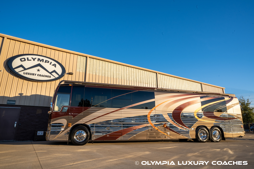 2005 Prevost Country Coach XLII For Sale