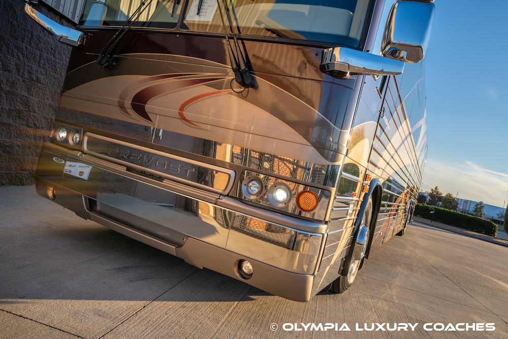 2005 Prevost Country Coach XLII For Sale