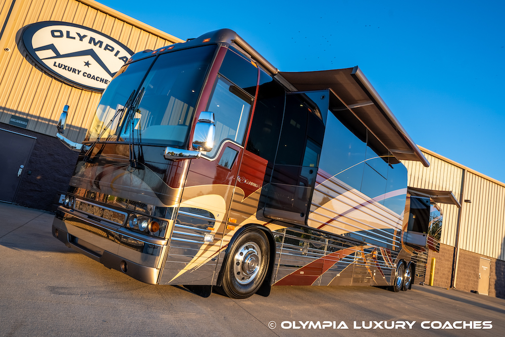 2005 Prevost Country Coach XLII For Sale