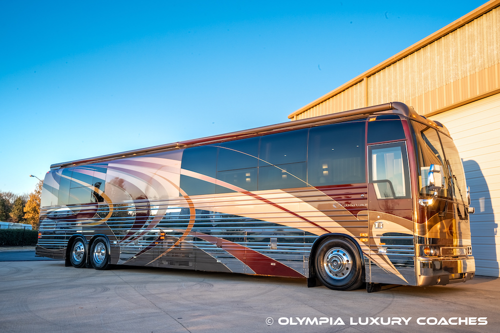 2005 Prevost Country Coach XLII For Sale