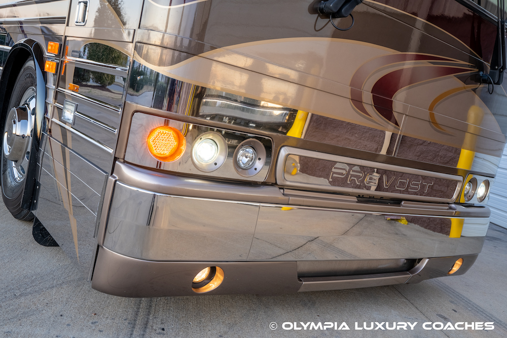 2005 Prevost Country Coach XLII For Sale