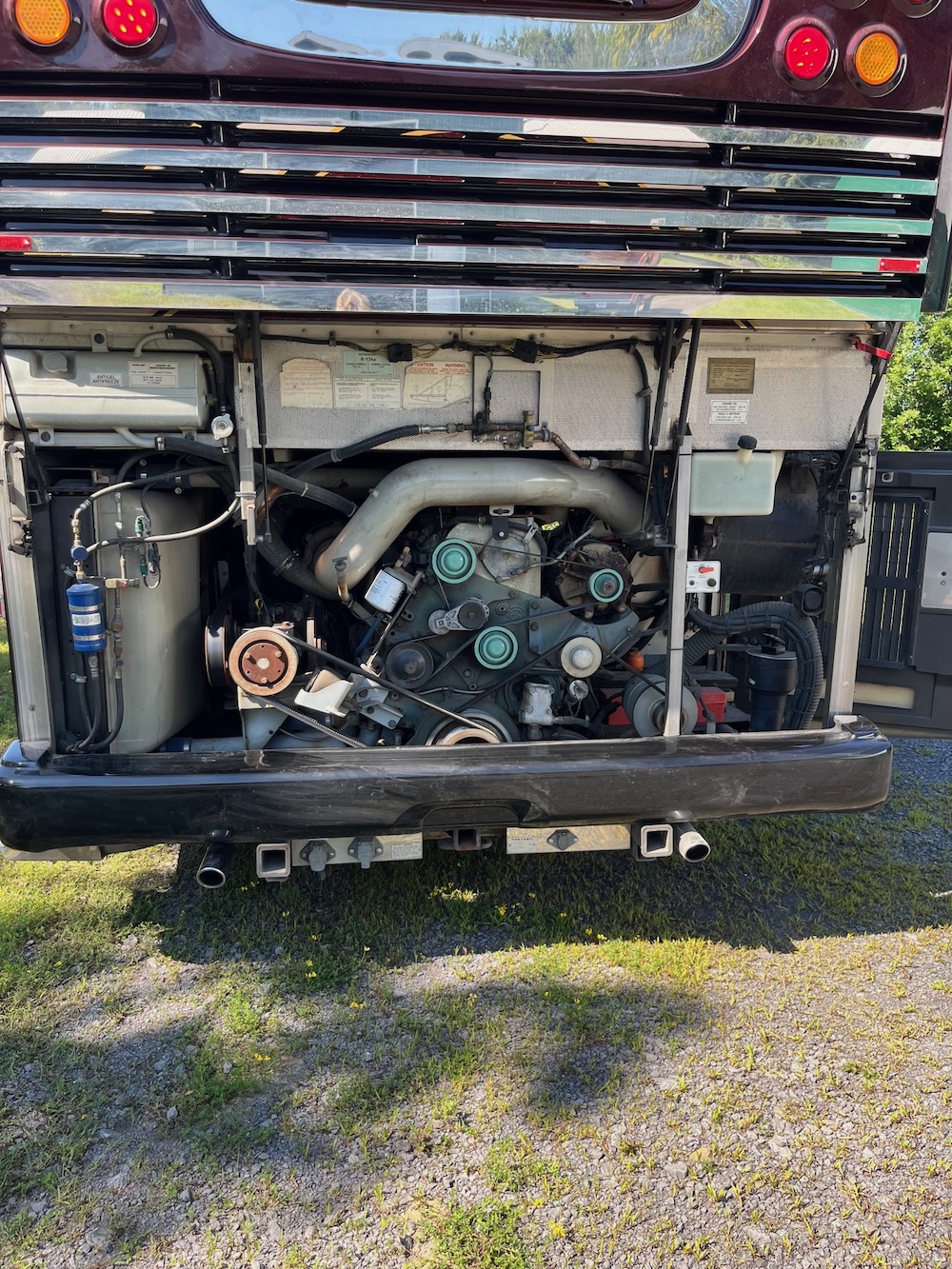 2005 Prevost Featherlite H3-45 For Sale