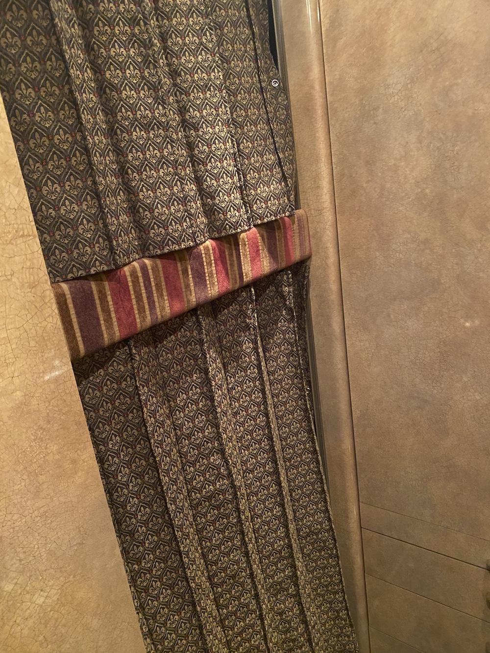 2005 Prevost  H3-45 For Sale