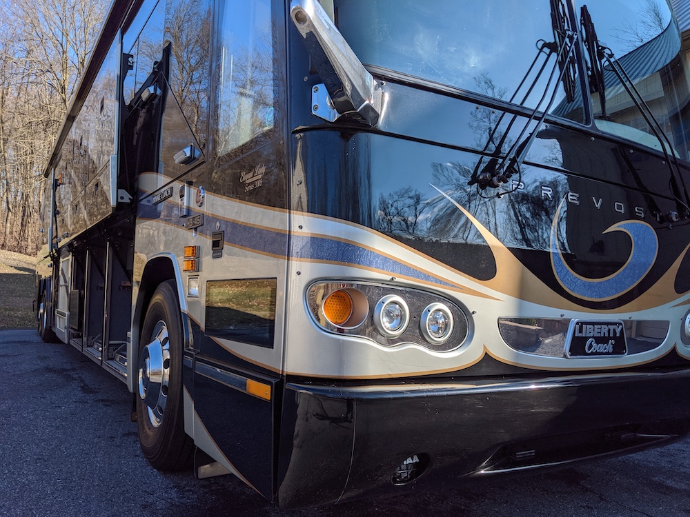 2005 Prevost Liberty H3-45 For Sale