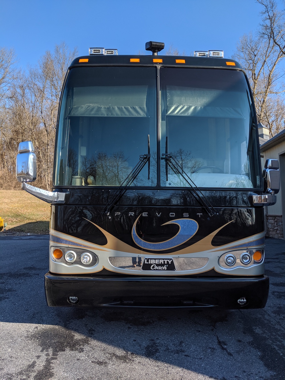 2005 Prevost Liberty H3-45 For Sale