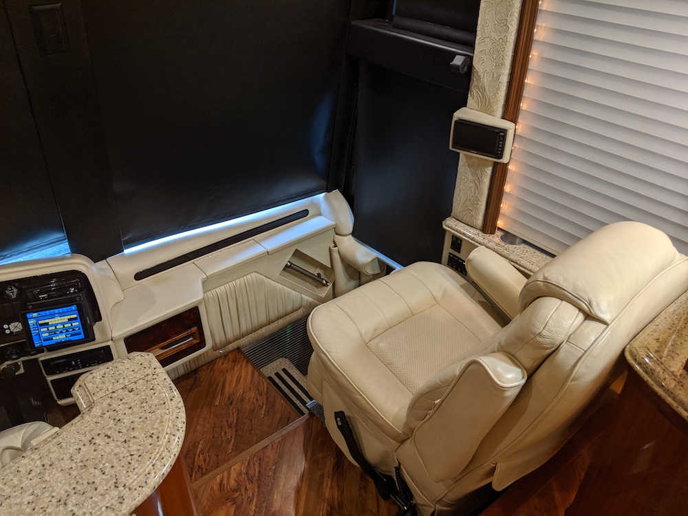 2005 Prevost Liberty H3-45 For Sale