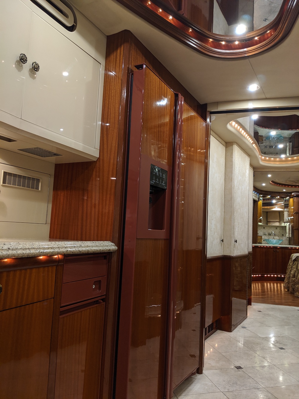 2005 Prevost Liberty H3-45 For Sale