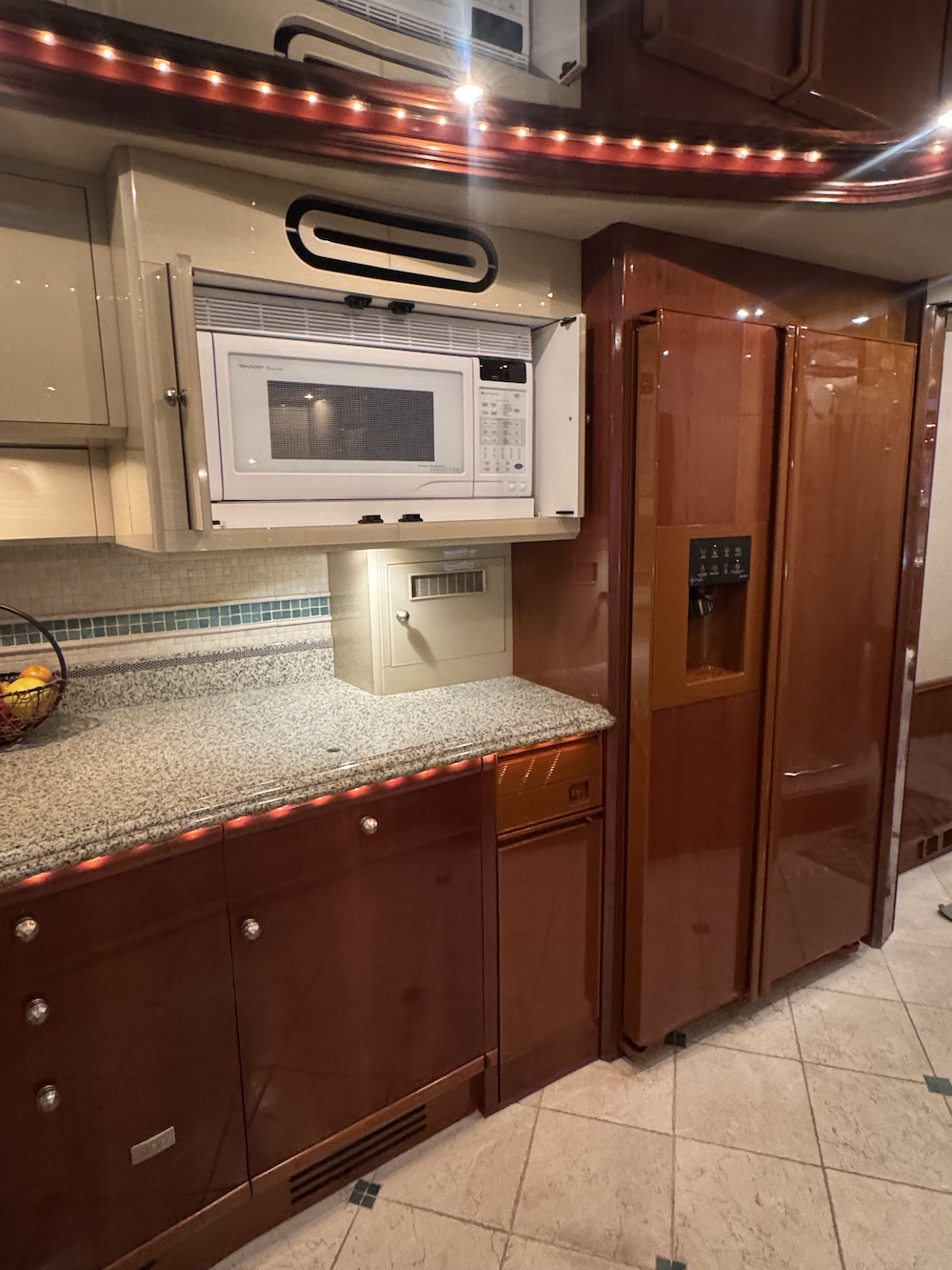 2005 Prevost Liberty H3-45 For Sale