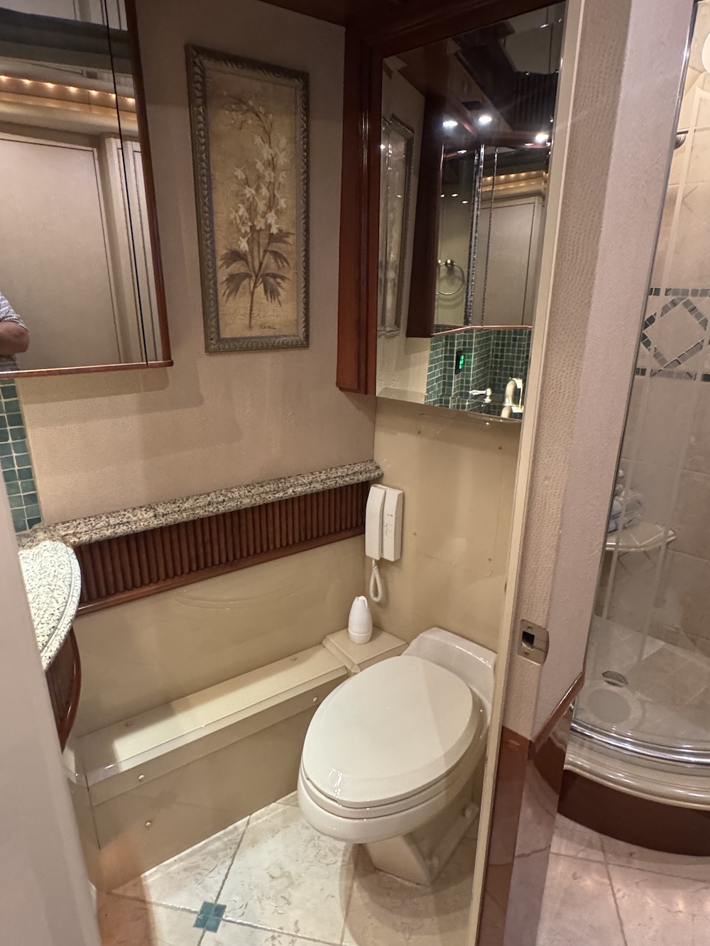 2005 Prevost Liberty H3-45 For Sale