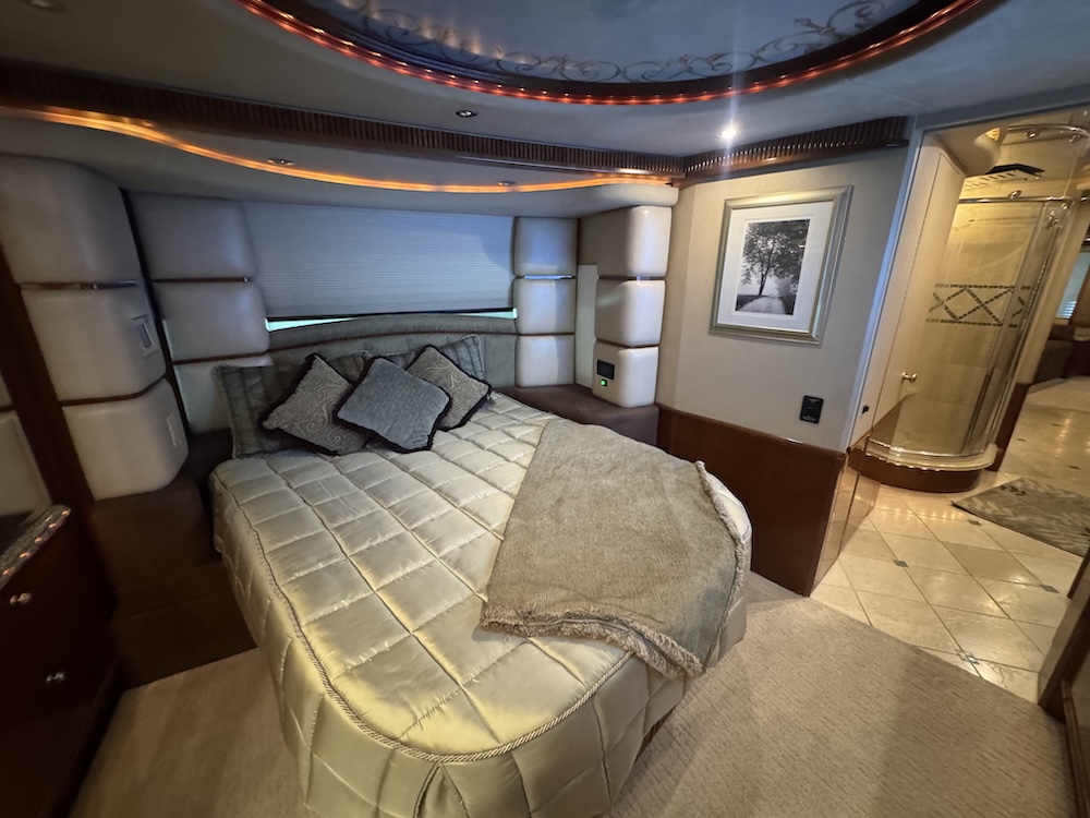 2005 Prevost Liberty H3-45 For Sale