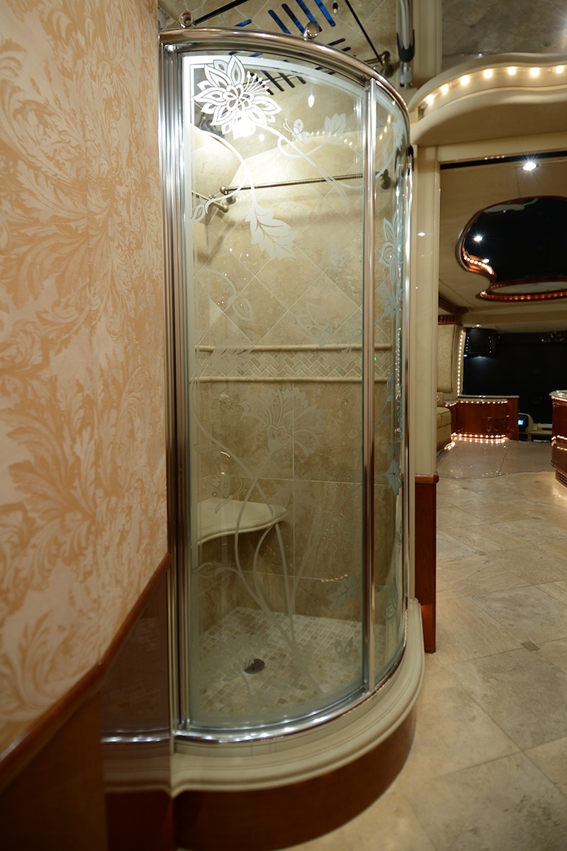 2005 Prevost Liberty H3-45 For Sale