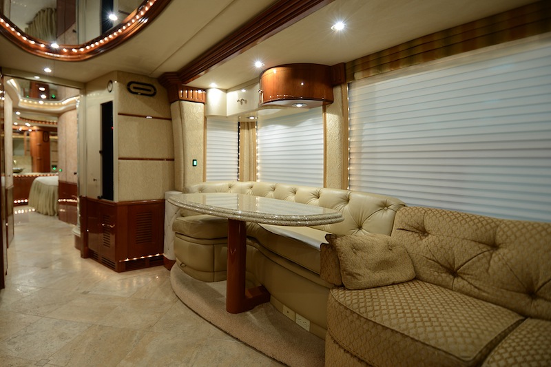 2005 Prevost Liberty H3-45 For Sale