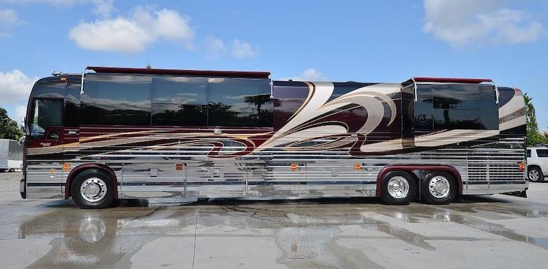 2005 Prevost Liberty XLII For Sale