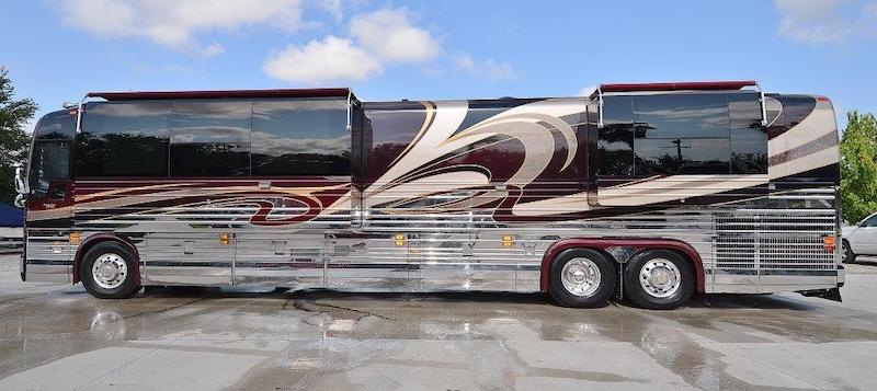 2005 Prevost Liberty XLII For Sale