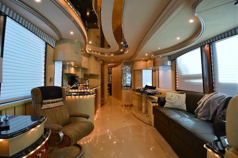 2005 Prevost Liberty XLII For Sale