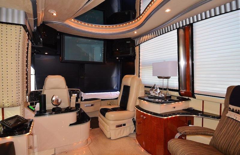 2005 Prevost Liberty XLII For Sale