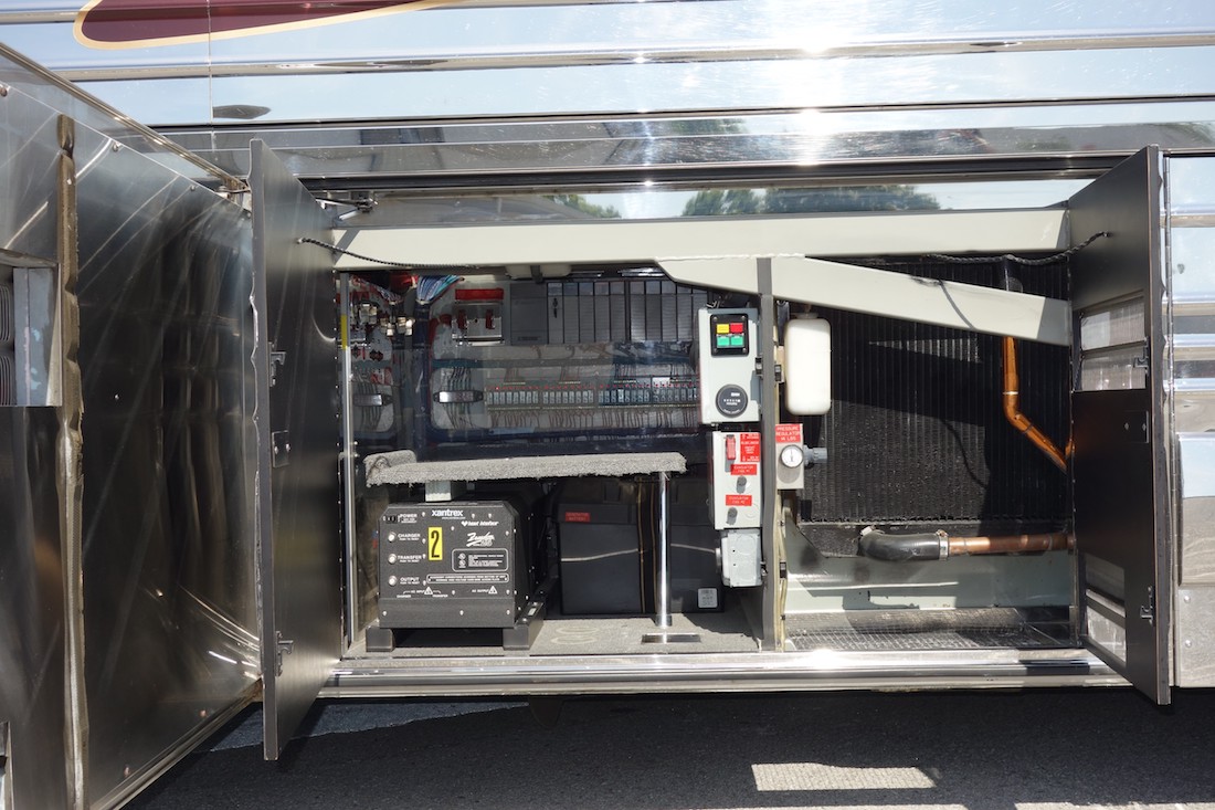 2005 Prevost Liberty XLII For Sale