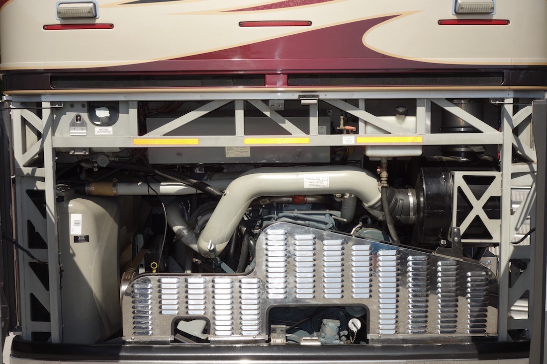 2005 Prevost Liberty XLII For Sale