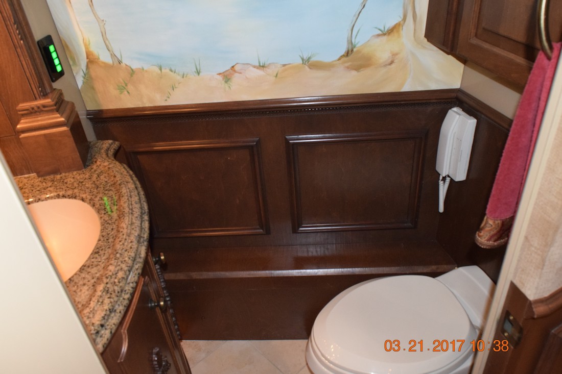 2005 Prevost Liberty XLII For Sale