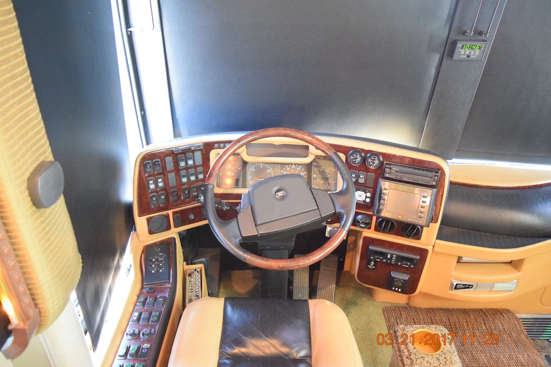 2005 Prevost Liberty XLII For Sale