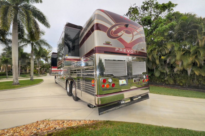 2005 Prevost Liberty XLII For Sale