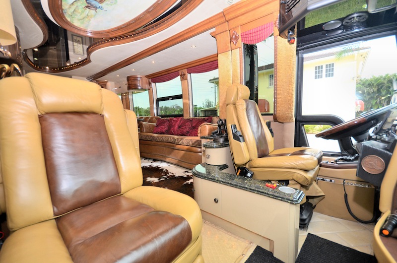 2005 Prevost Liberty XLII For Sale
