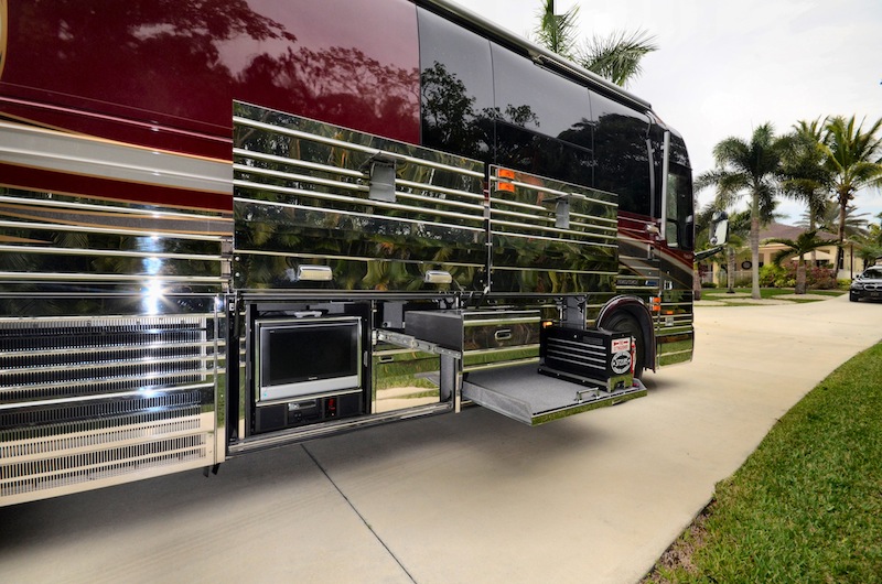 2005 Prevost Liberty XLII For Sale