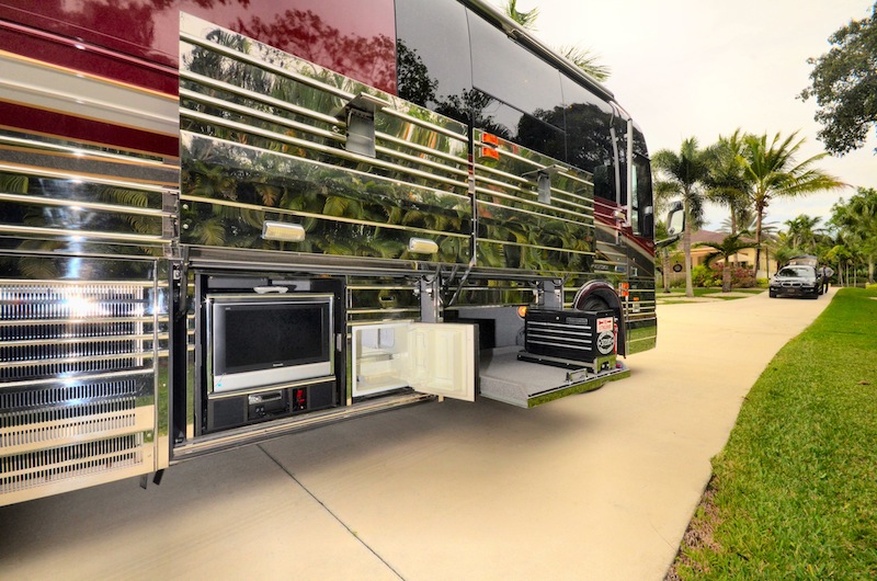 2005 Prevost Liberty XLII For Sale