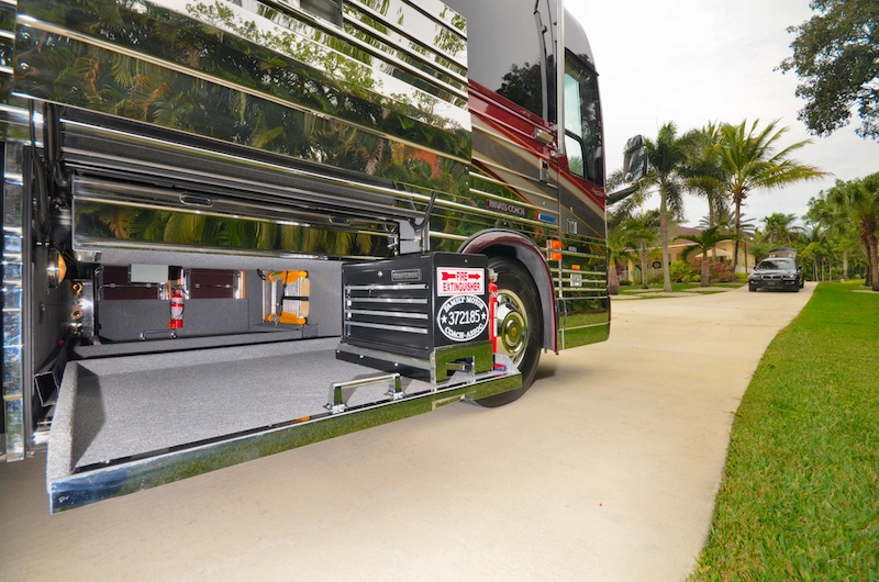 2005 Prevost Liberty XLII For Sale