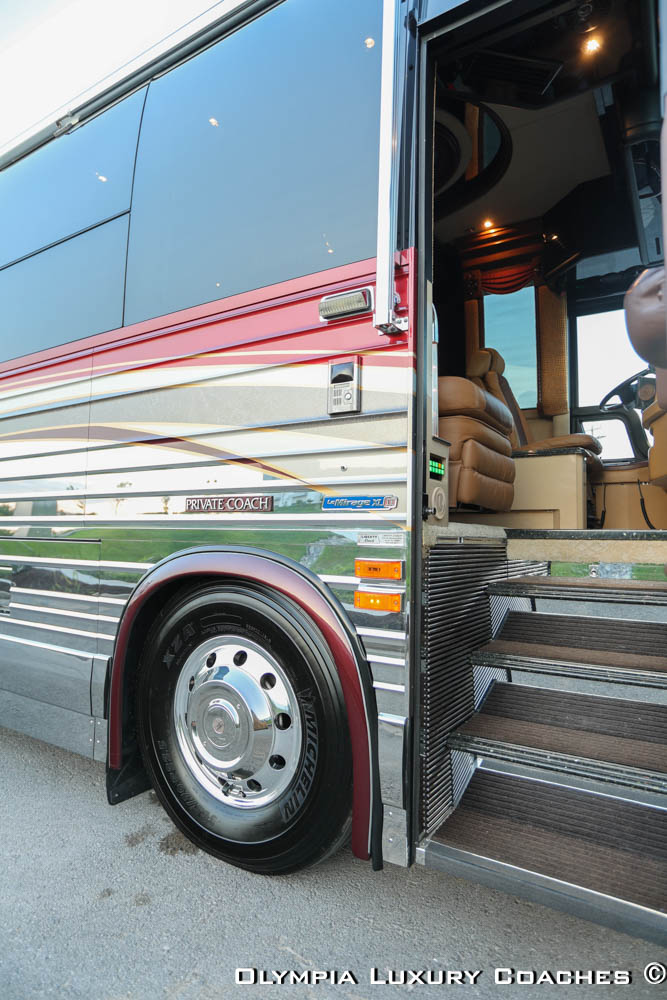 2005 Prevost Liberty XLII For Sale
