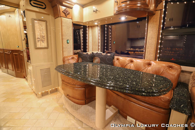2005 Prevost Liberty XLII For Sale
