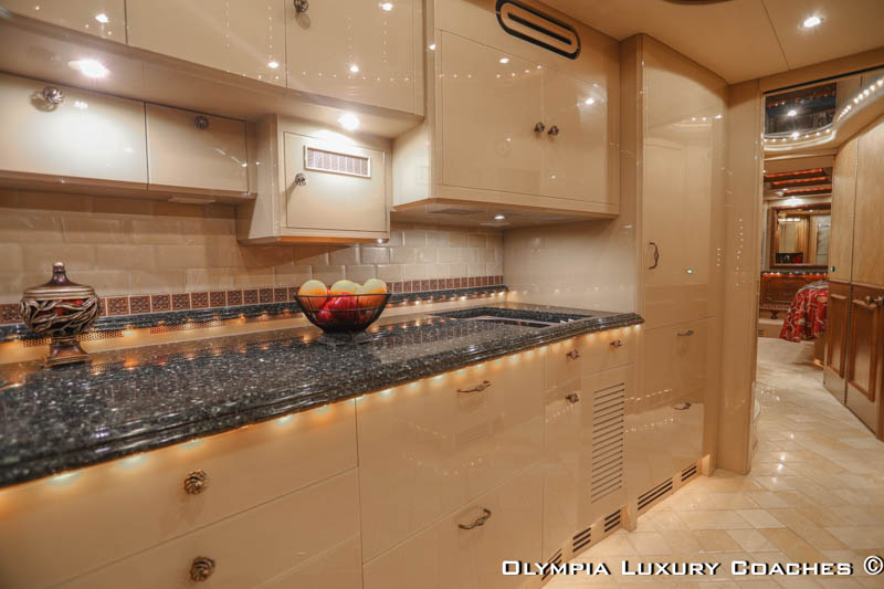2005 Prevost Liberty XLII For Sale