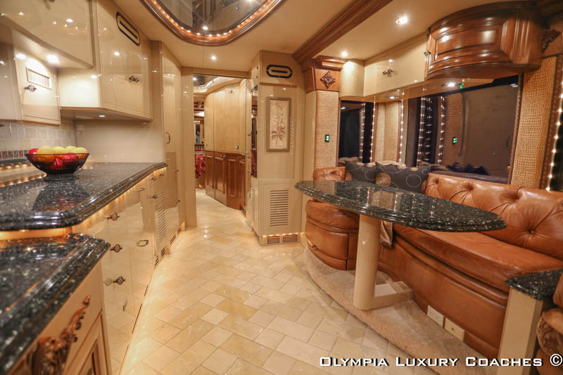 2005 Prevost Liberty XLII For Sale