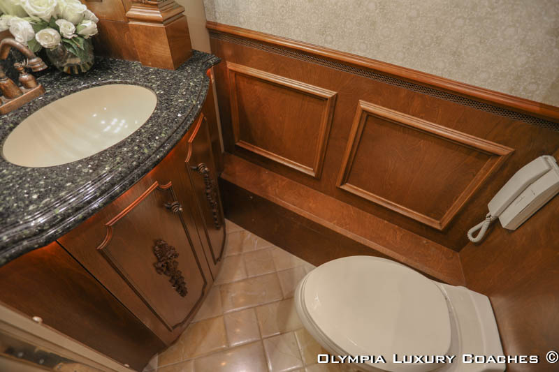 2005 Prevost Liberty XLII For Sale