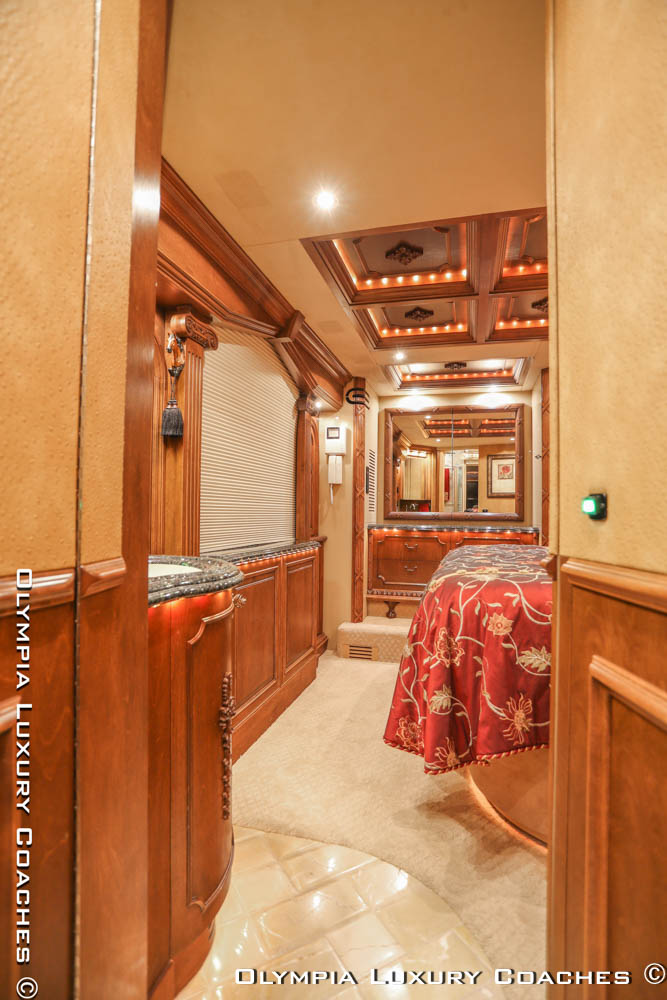 2005 Prevost Liberty XLII For Sale