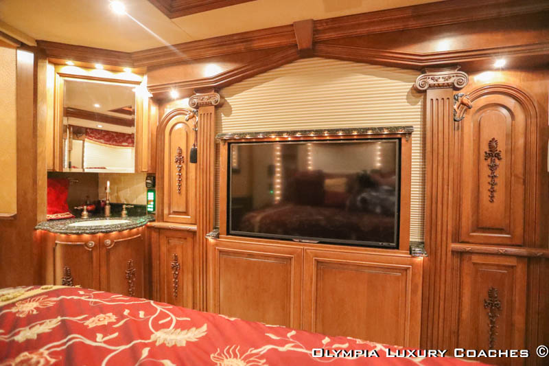 2005 Prevost Liberty XLII For Sale