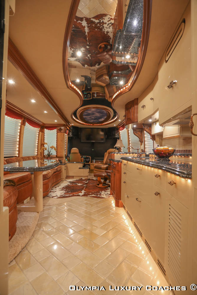 2005 Prevost Liberty XLII For Sale