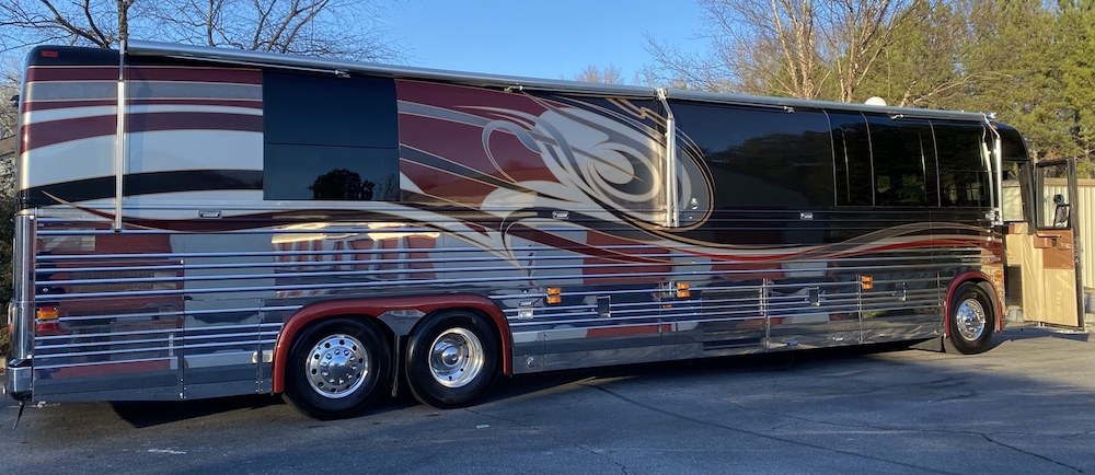 2005 Prevost Liberty XLII For Sale