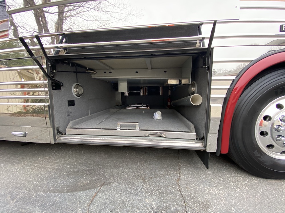 2005 Prevost Liberty XLII For Sale
