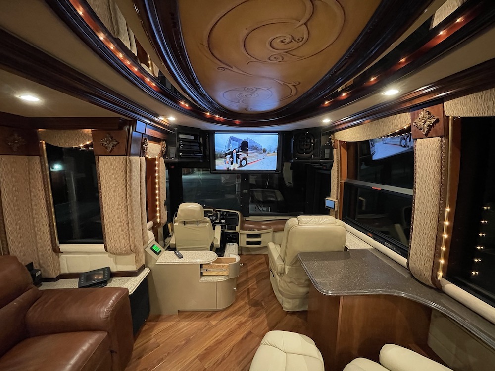 2005 Prevost Liberty XLII For Sale