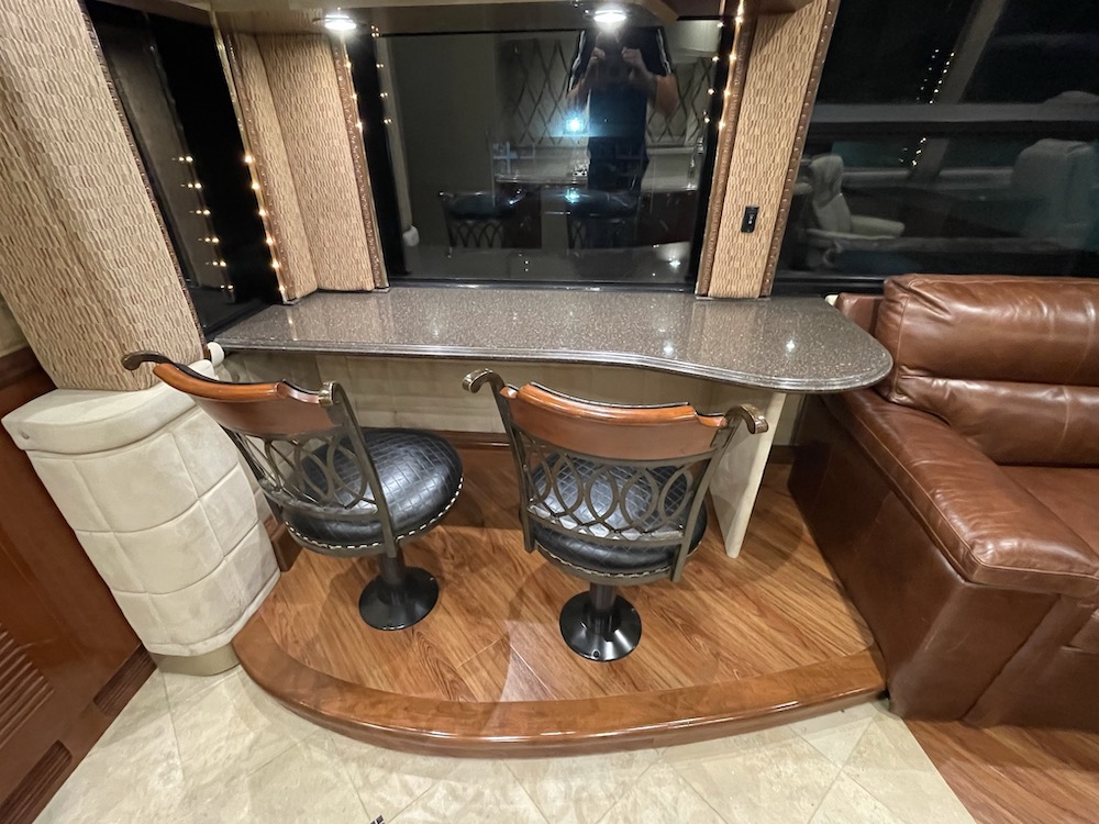 2005 Prevost Liberty XLII For Sale