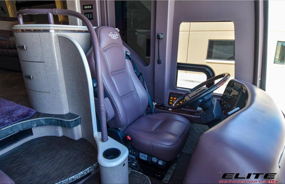 2005 Prevost Marathon H3-45 For Sale