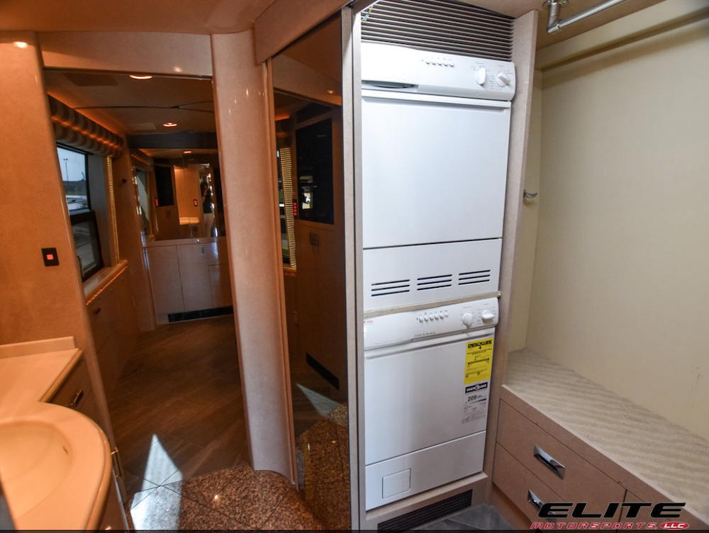 2005 Prevost Marathon H3-45 For Sale