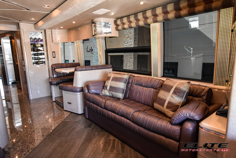 2005 Prevost Marathon H3-45 For Sale